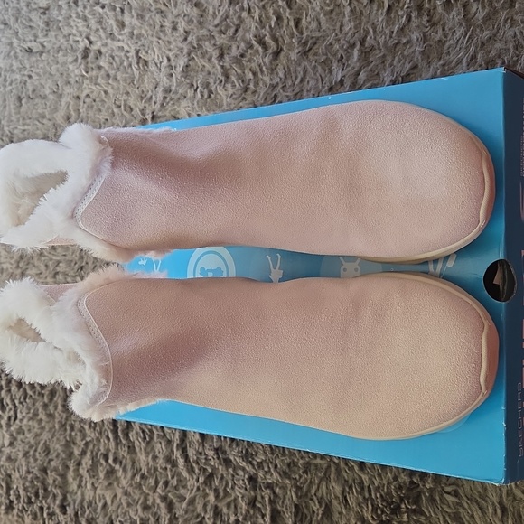 NIB Skechers Sz 8.5 Boots - Picture 9 of 12